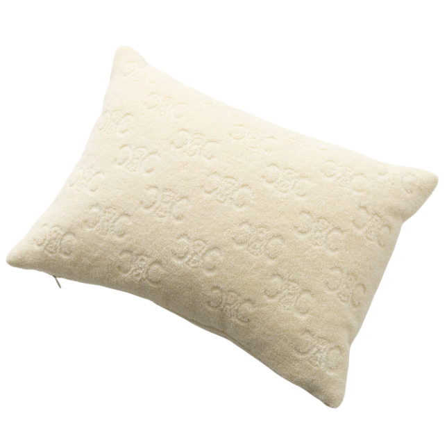 CELINE  トリオンフ クッション