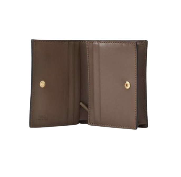 FENDI 折りたたみ財布