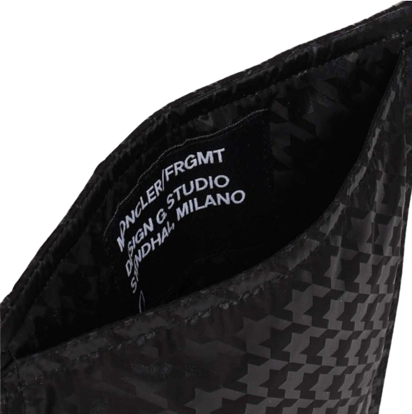 MONCLER×FRAGMENT スマートフォンケース