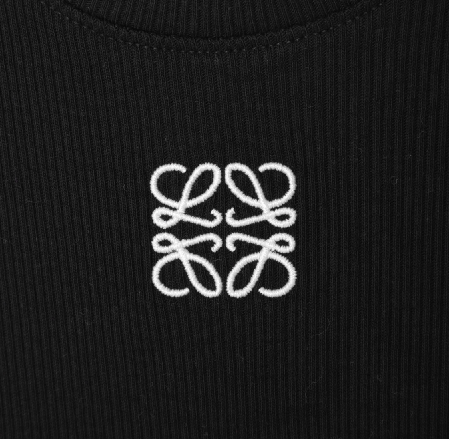 LOEWE タンクトップ ブラック ノースリーブ