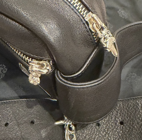 Chrome hearts    レザー ショルダーバッグ
